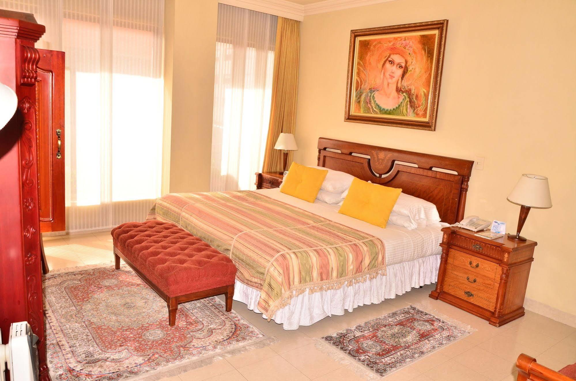 Hotel La Font Boutique Богота Экстерьер фото